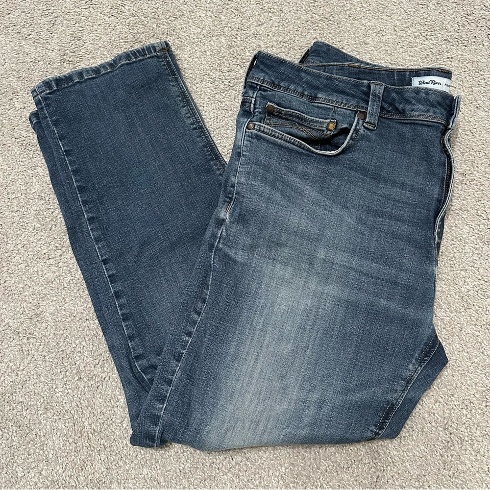 Wind River Athletic Men’s Blue Denim Jeans